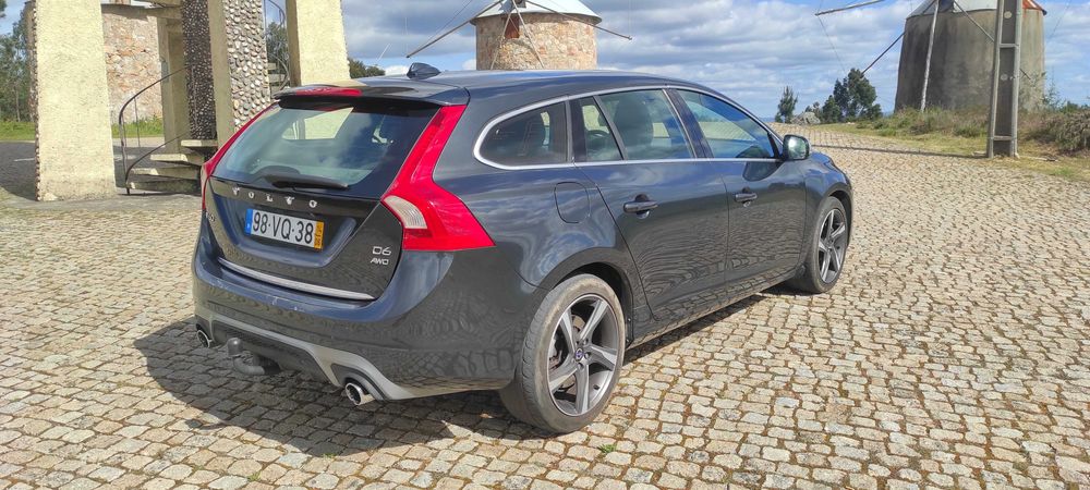 Volvo V60 2014 Plug-in
