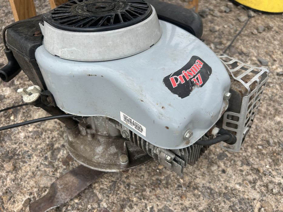 Silnik do kosiarki spalinowej