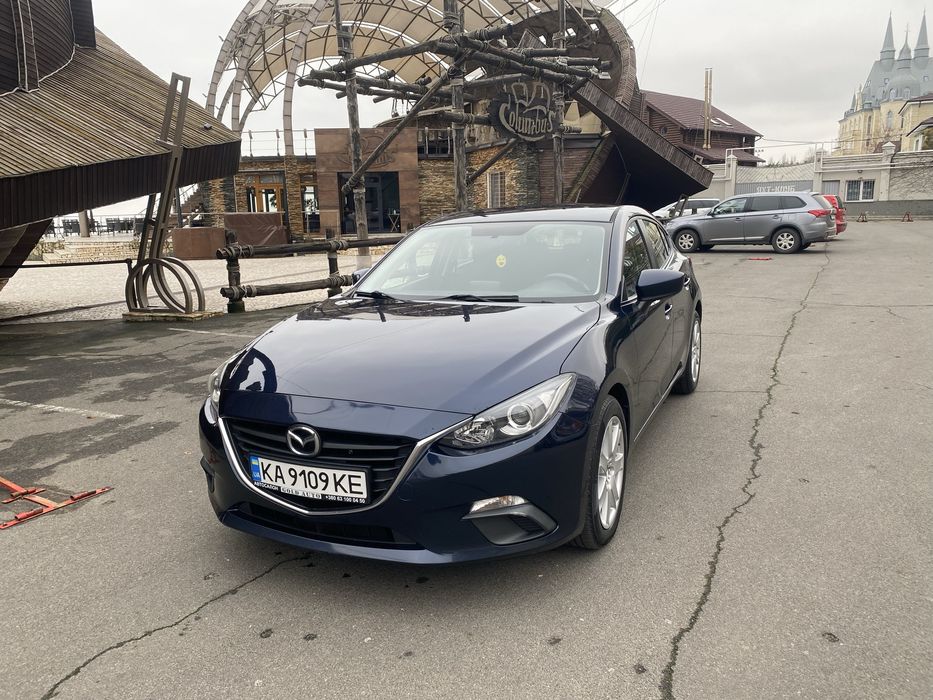 Мазда 3. 2015г. 2.0л
