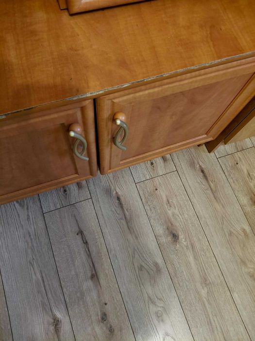 Używany zestaw mebli