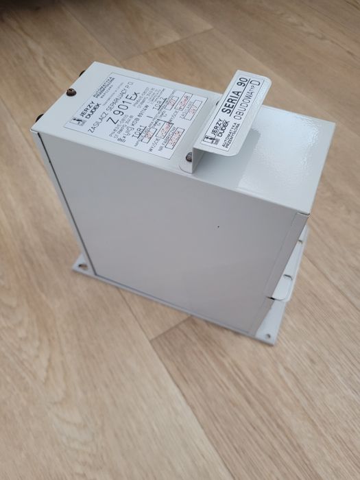 Zasilacz separujący 24V 4-20mA Z901Ex