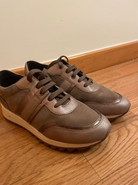 Botas, sapatos e ténis GEOX