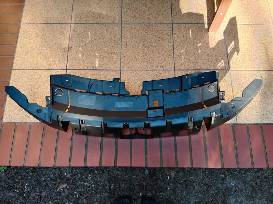 CITROEN C4 CACTUS wspornik zderzaka mocowanie górne czasza NOWE OE