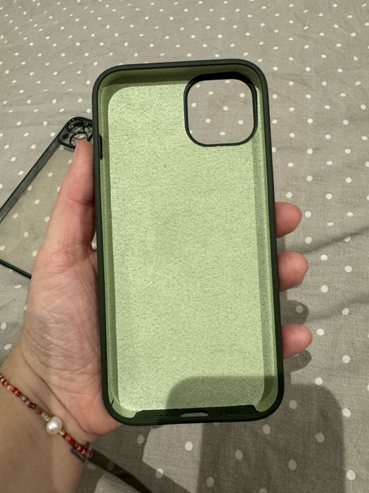 Capa iPhone 13 verde