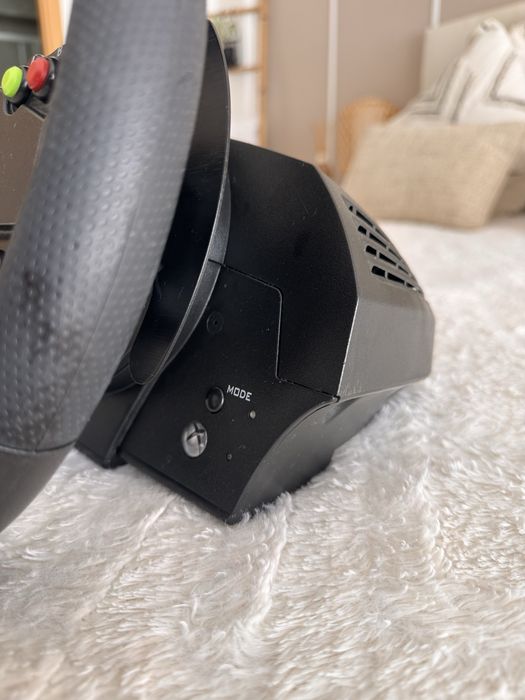 Volante Thrustmaster TMX Force Feedback