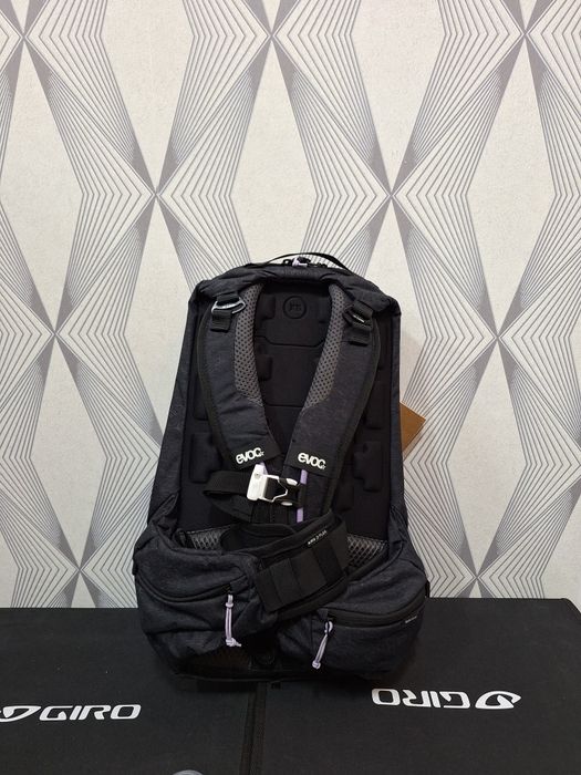Plecak rowerowy Evoc trail pro SF 12 unisex XS