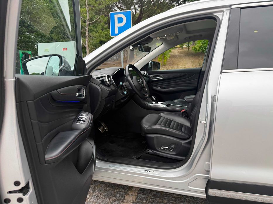 MG EHS 1.5 T-GDI PHEV Luxury — 2022 — 81.000  km — IVA Dedutivel