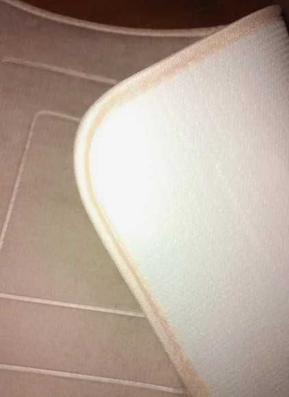 Коврик в ванную, новый