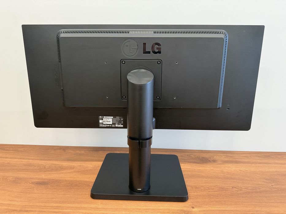 Ультраширокий монітор 29" LG 29UB67-B IPS | UltraWide | 21:9 | 2560x1080