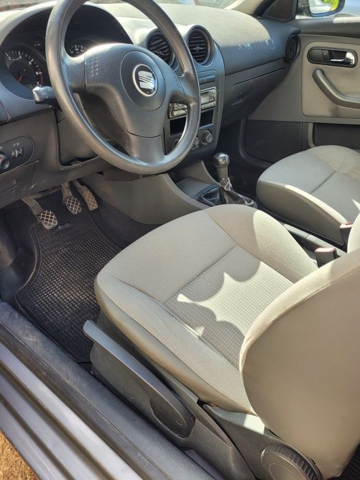 Seat Ibiza 3  1.2 benzyna  2002