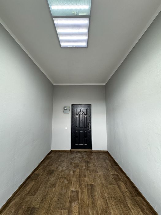 Оренда Приміщення 11 м.кв. Центр міста.