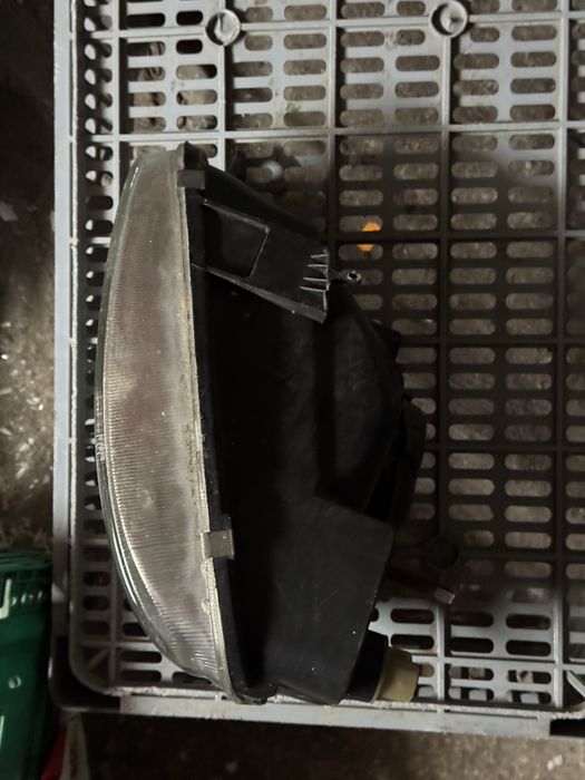 Farois da frente em bom estado