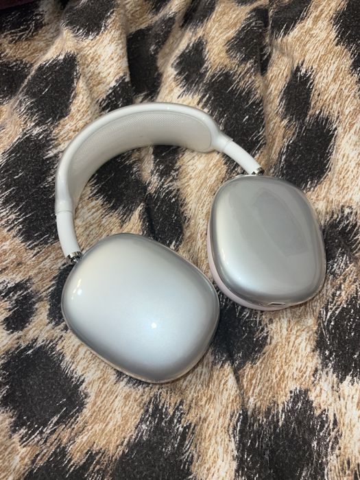 Apple Airpods Max  + 2 zestawy nakladek ochronnych