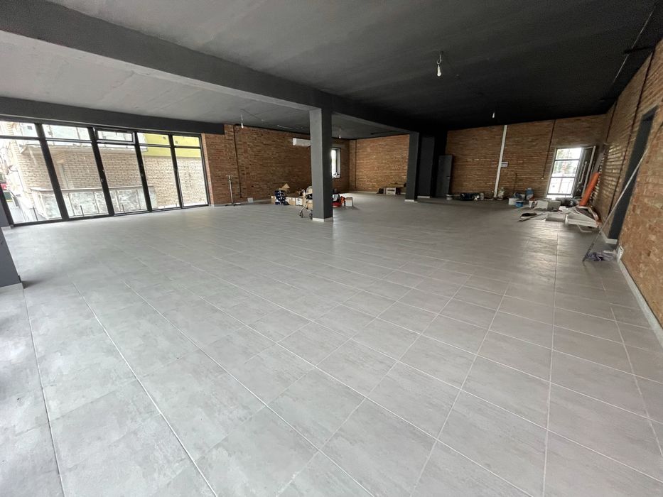 Продам магазин в самому центрі