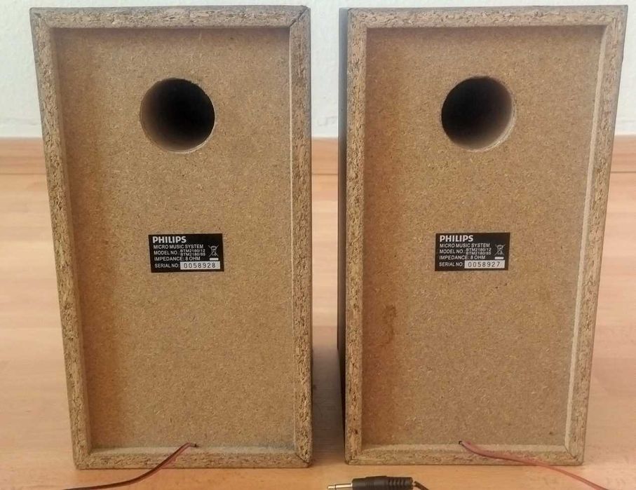 Поличкові колонки від мікросистеми Philips BTM2180/12