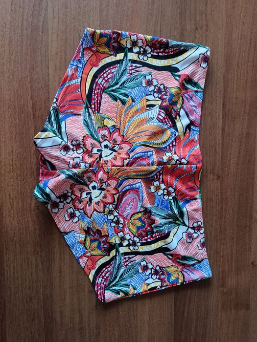 Новые плавки женские 52-56размер