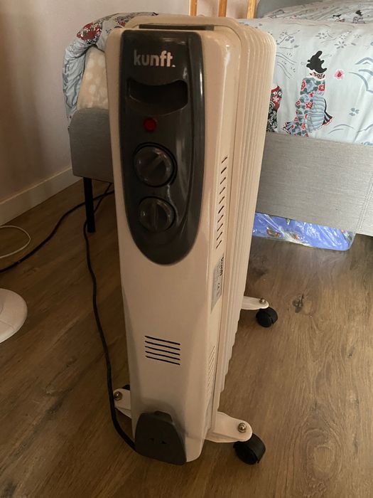 Aquecedor a Óleo KUNFT  (- Branco) 2000 W