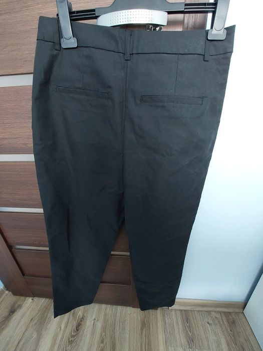 Czarne eleganckie spodnie