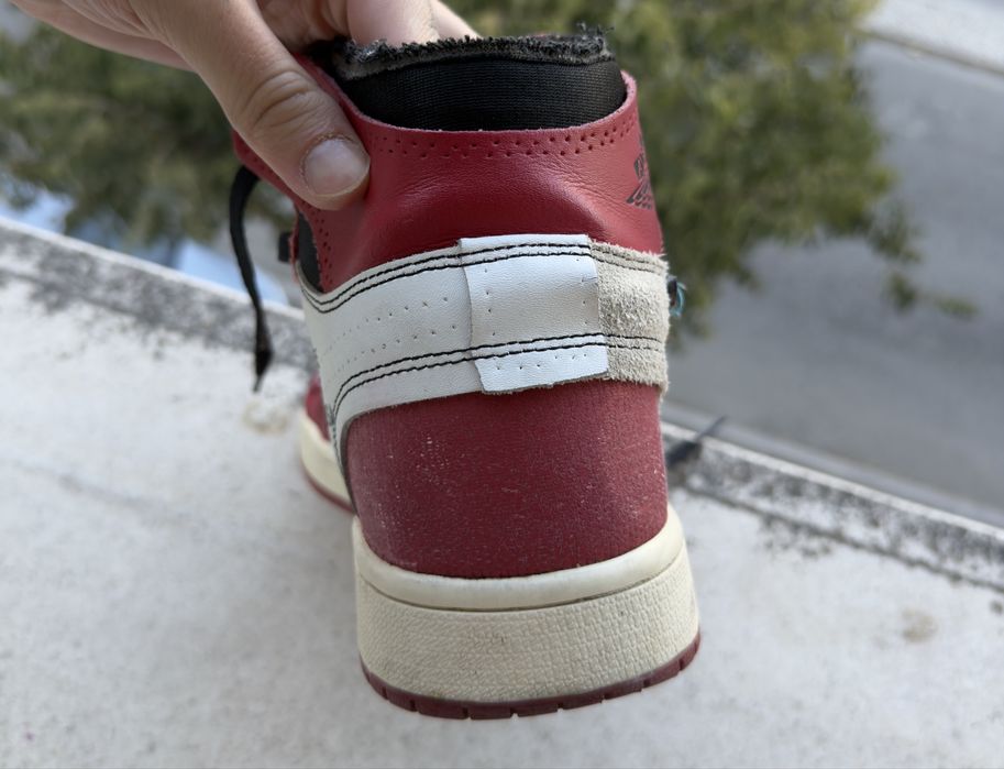 Nike air jordan chicago off white