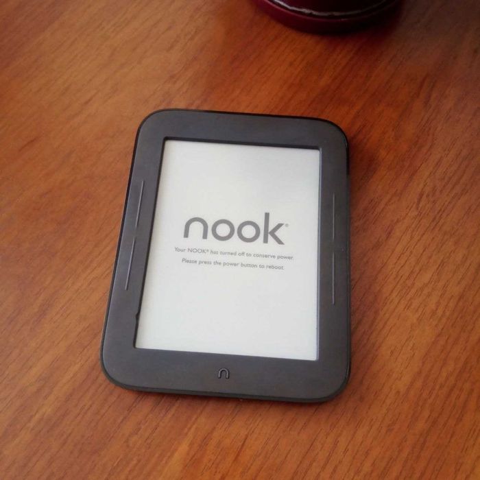 Електронна книга Nook The Simple Touch