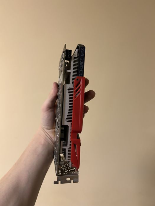 GTX 1650 4Gb Colorful Відеокарта (тести)