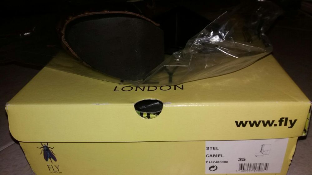 Botas Fly London a estrear tam35