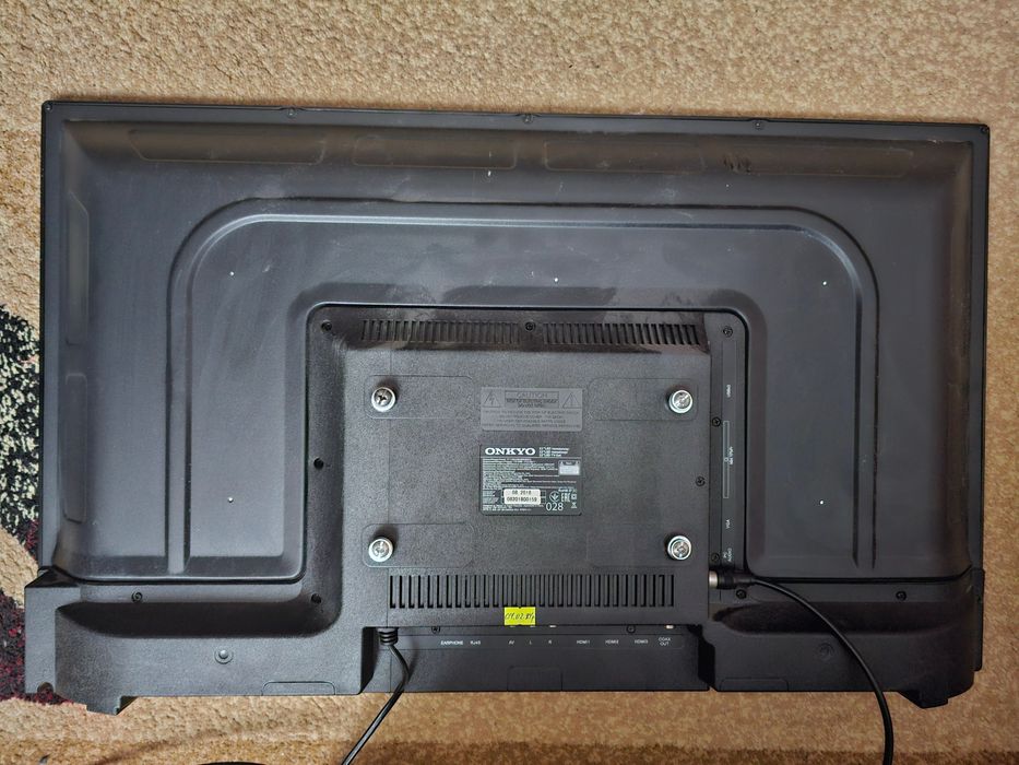 Телевізор Onkyo LED32HD