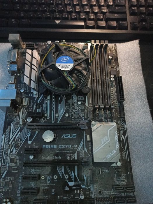 Материнская плата ASUS prime z270-p DDR4-4