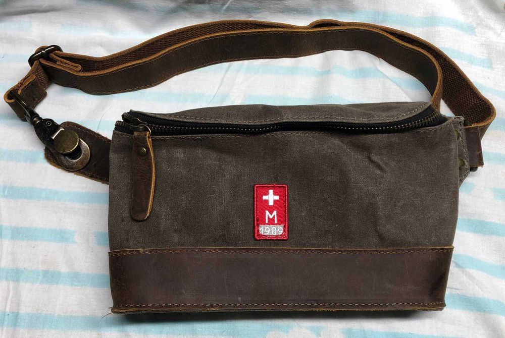 Swiss Army. Швейцарская армейская поясная сумка(бананка)