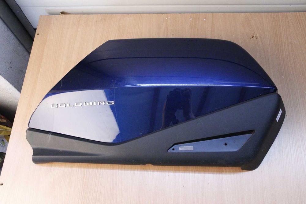 4538 Pokrywa kufra prawego, bok owiewka Honda Goldwing GL 1800 |2018+