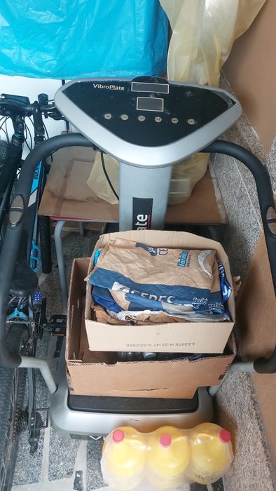 Vibroplate Exercise Machine64552045351937120