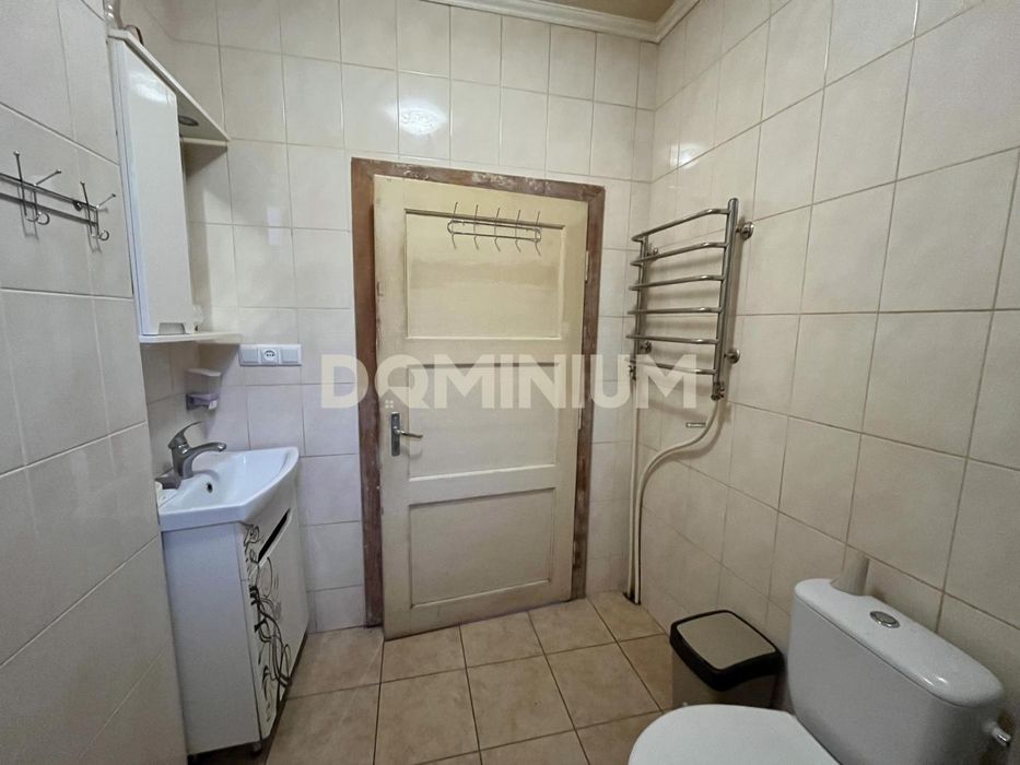 Продається будинок в м.Тячів