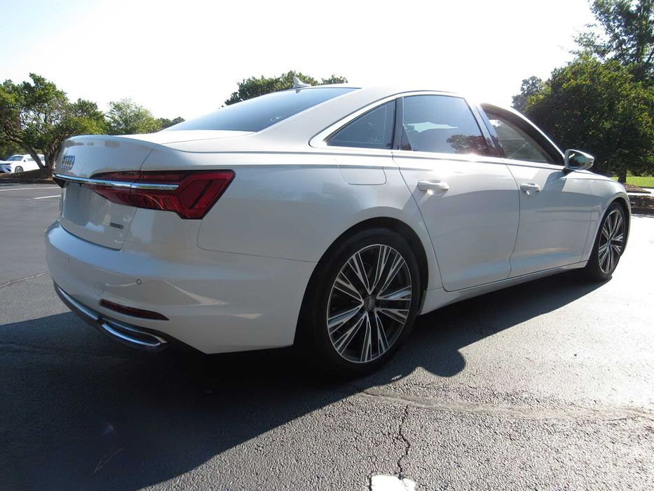 Audi A6      2020