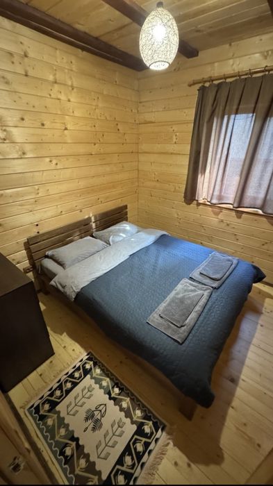 Світло 24/7, Карпати, річка, чан.