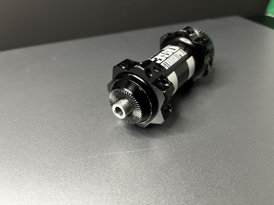 DT Swiss 350 STRAIGHTPULL przednia piasta Centerlock	 9/100