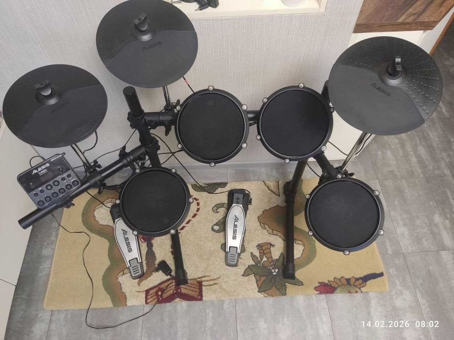 Продам електронні барабани Alesis Turbo mesh kit