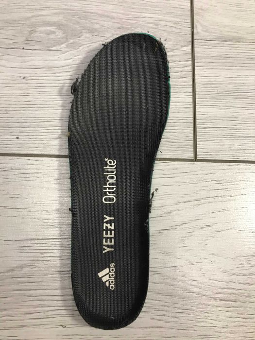 Buty Adidas YEEZY Boost 700 V2 Vanta rozm. 36