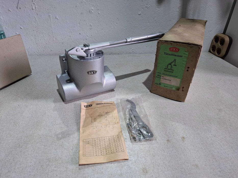 Drzwi Samozamykacz BKS OTS 80 Türschließer Niemiecki - NOWY