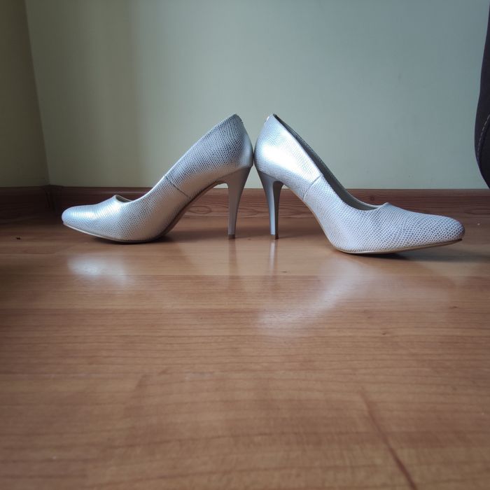 Srebrne szpilki Jenny Fairy, stan idealny