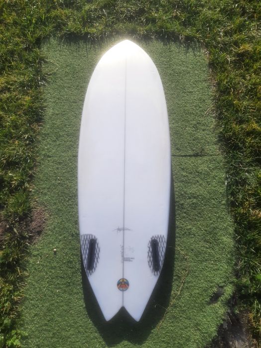 Performance Twin Fin 5'11" ~ 31L
