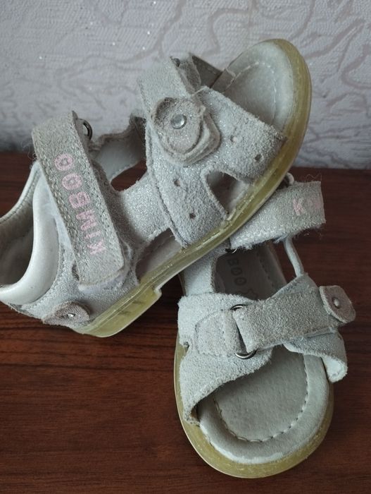 Босоніжки для дівчинки
