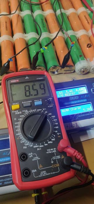 Carregador polivalente para modelismo e outros C240 duo