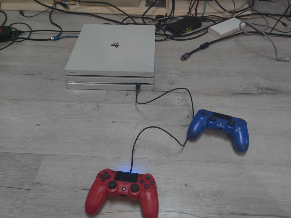 Sony playstation 4 PRO 12.02 HDD 1000 GB + Много игр.