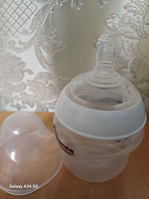 Продам детские бутылки