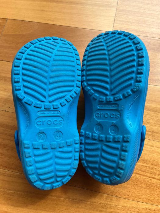 Crocs CLASSIC CLOG Azulão criança