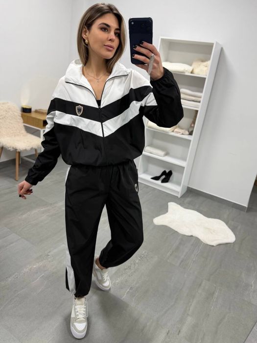 Женский спортивный костюм из плащевки/Жіночий костюм з плащівки ER