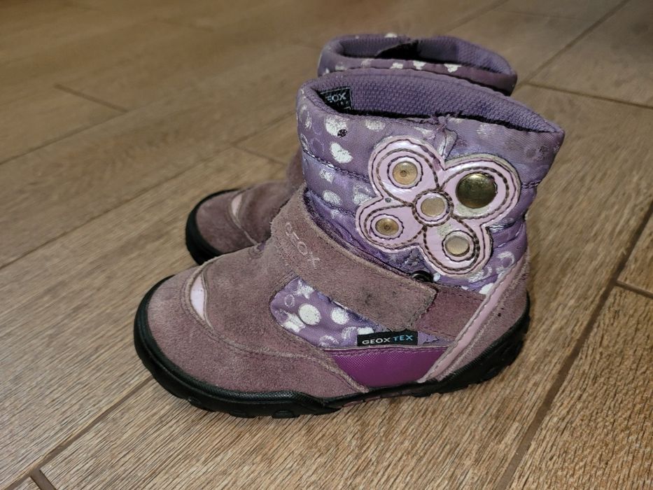 Дитячі черевики Geox 25 розміру
