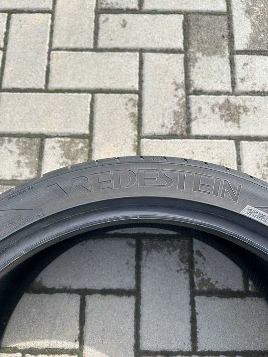 Шини 225/40 ZR19 93Y Vredestein Giugiaro Design