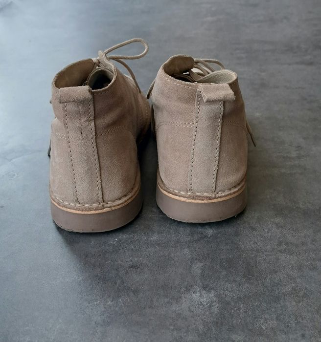 Продам замшеві чоловічі черевики дезерти Kurt Geiger. Стан нових. 42 р