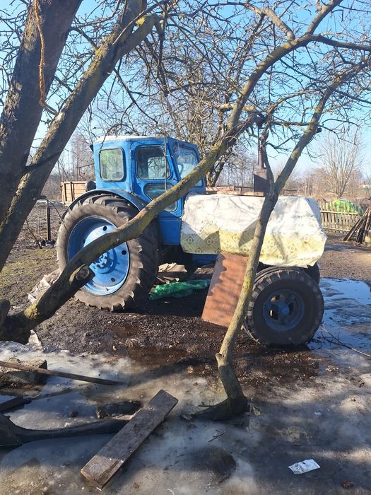 Трактор Т40 на ходу